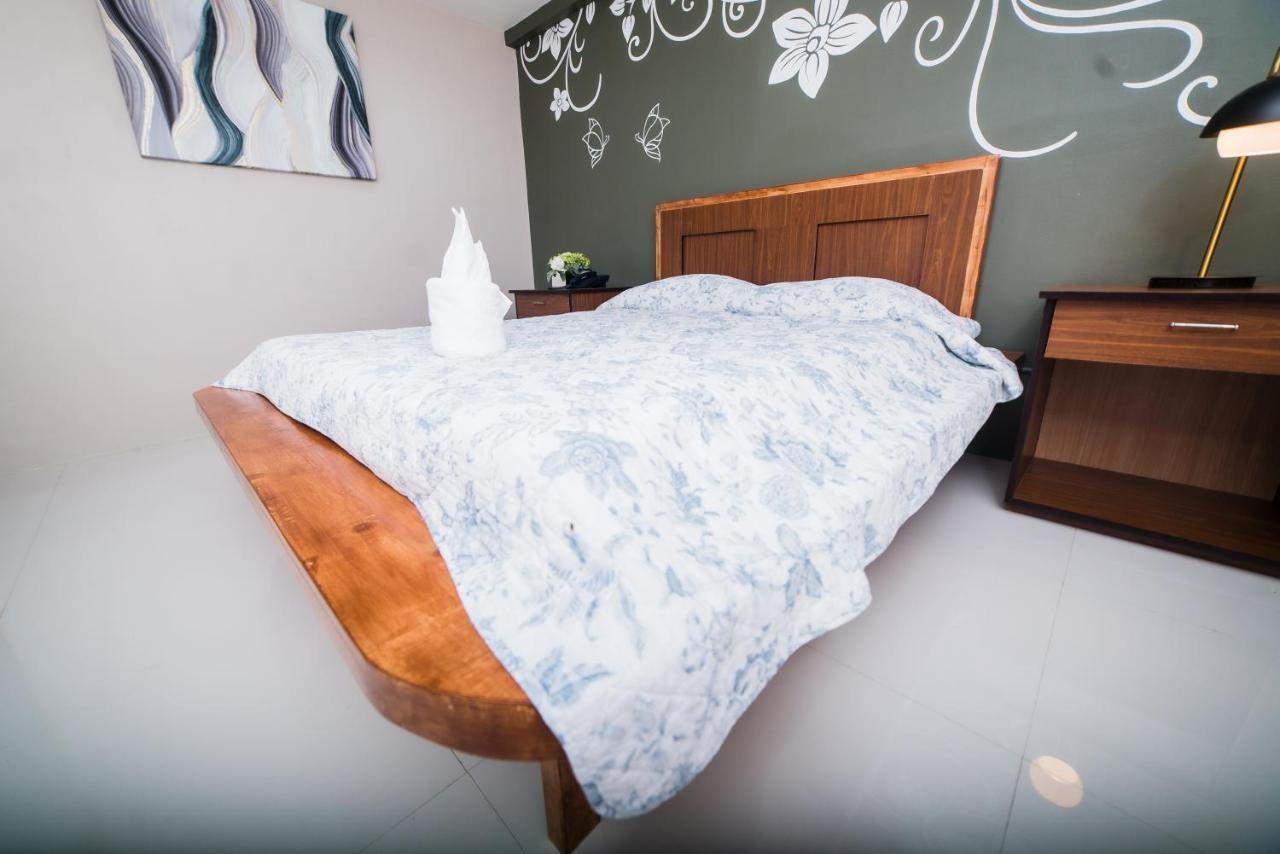 Jsb Suites Dipolog Buitenkant foto
